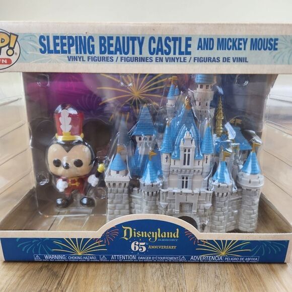 🩵NIB Disney Funko Exclusive 65th Anniversary Mickey & Sleeping Beauty Castle - Picture 8 of 12